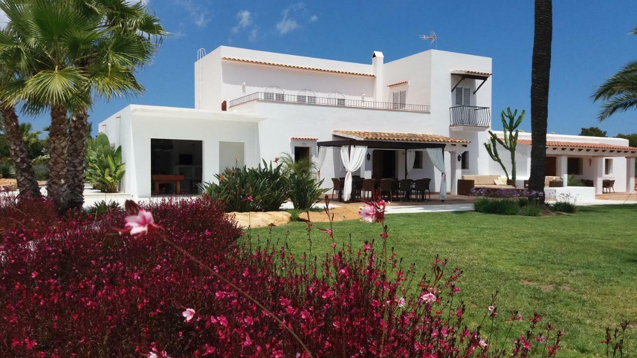 Villa Can Cosmi Santa Eularia des Riu Exterior photo
